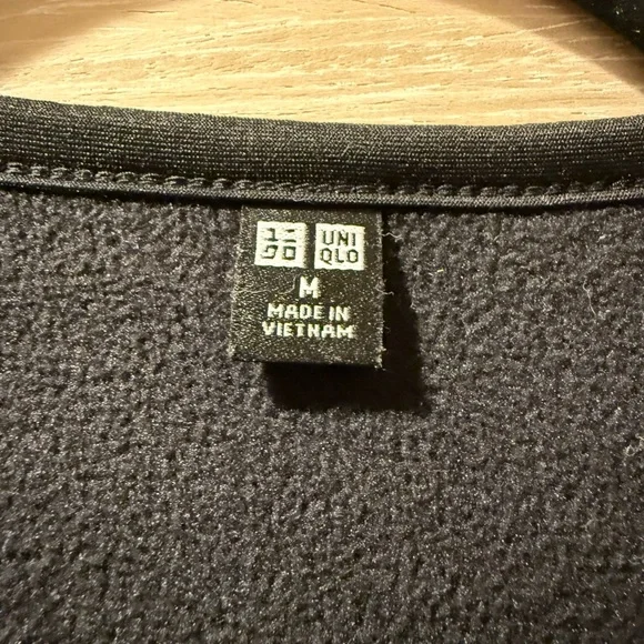 Uniqlo Black Teddy Jacket - Picture 3 of 4